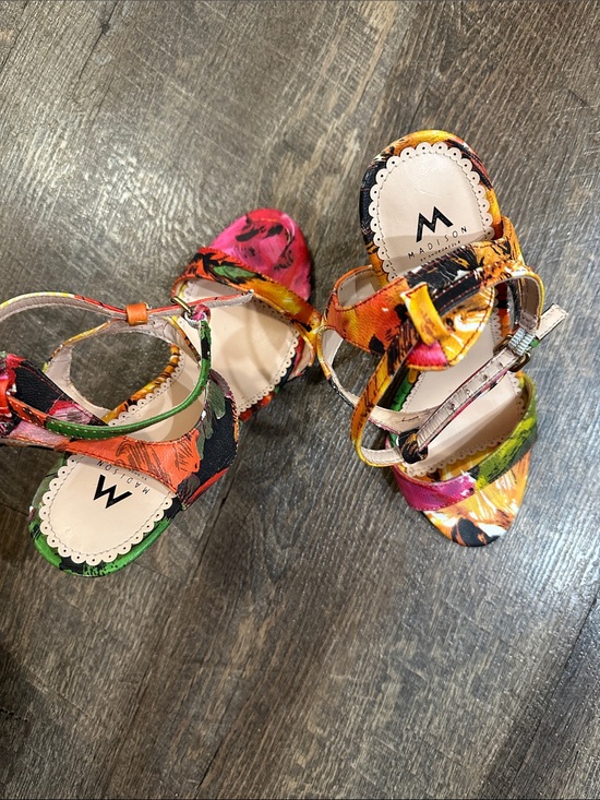 Madison Shoes - Madison Women’s Vibrant Floral-Multicolor Slingback High Heels 👠- Size 7.5